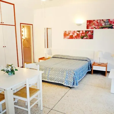 Apartment Lovely For 5 Guests By The Beach-beahost Lignano Sabbiadoro